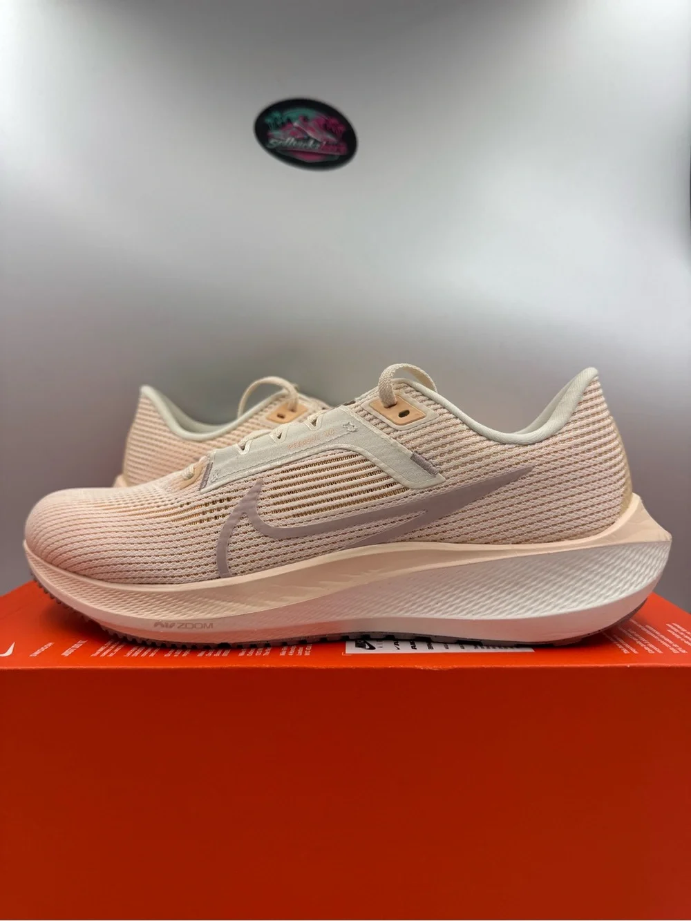 Nike Air Zoom Pegasus 40 Pale Ivory Pink Oxford BRAND NEW Size 10 Women